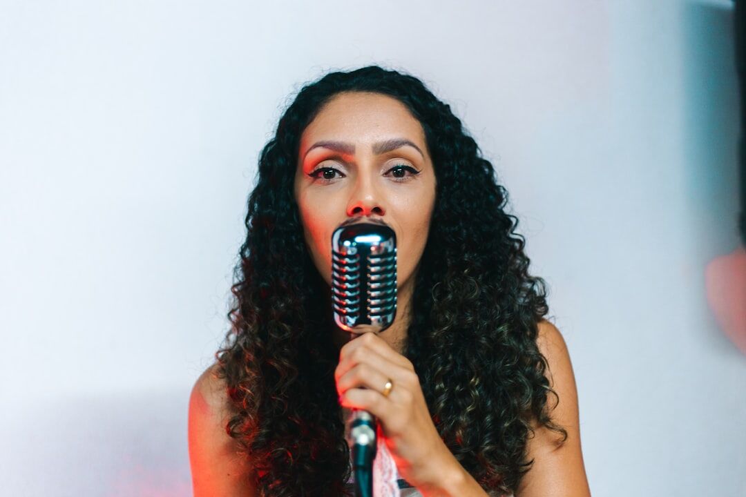 singer writing song